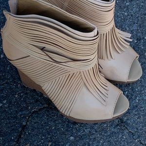 Carlos Santana wedges